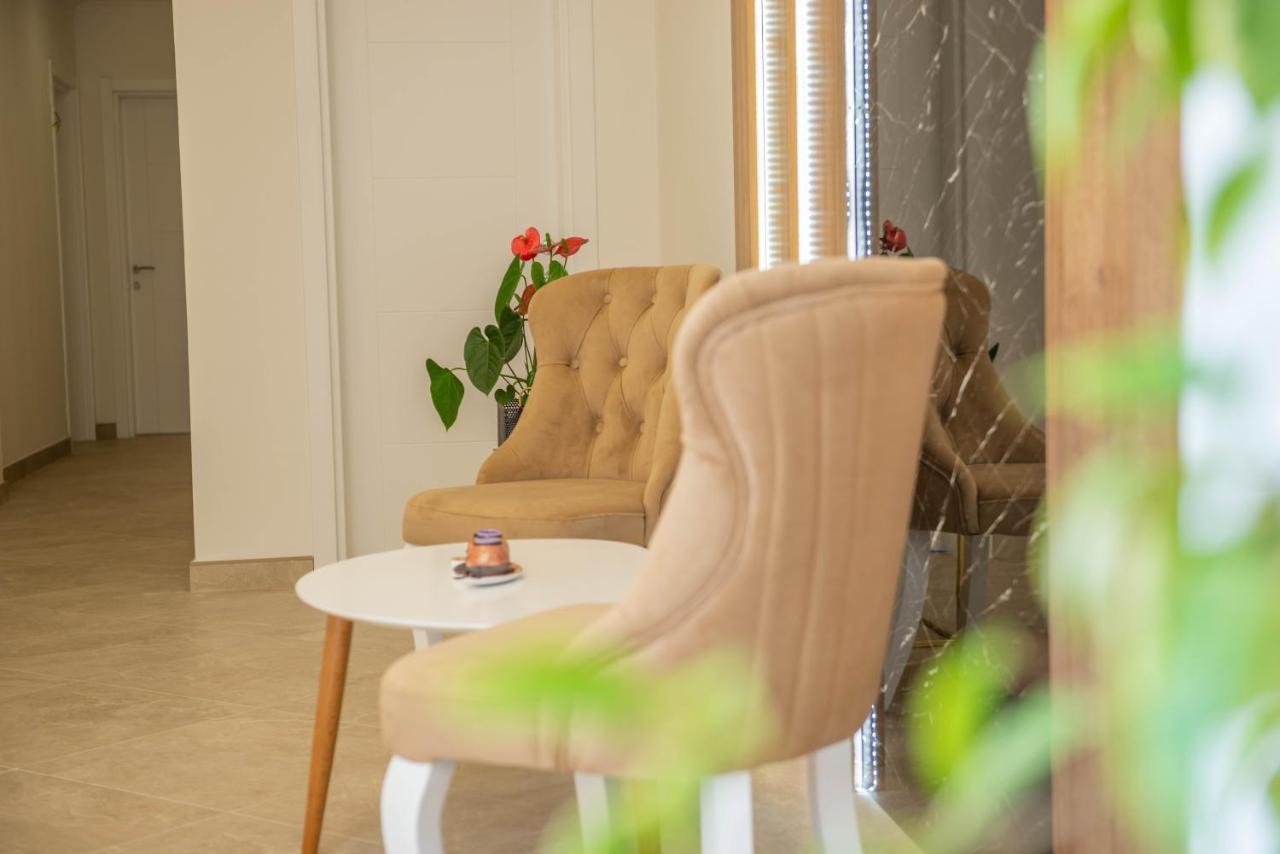 Twins Apartments 乌尔齐尼 外观 照片